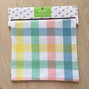 THINK SPRING Summer reversible pastel table Runner